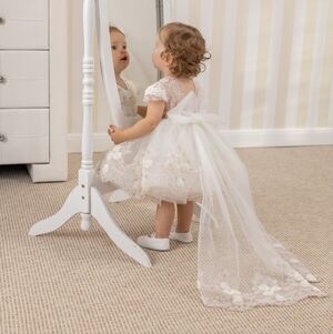 NWT Gorgeous Flower Girl Dress Tulle Belt Bow Wedding Pageant Baby Sz 9-12 Mos